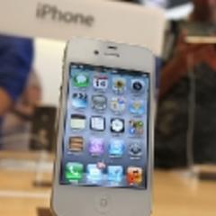 foxconn hires 10,000 workers a week in march to gear up for iphone 5s production